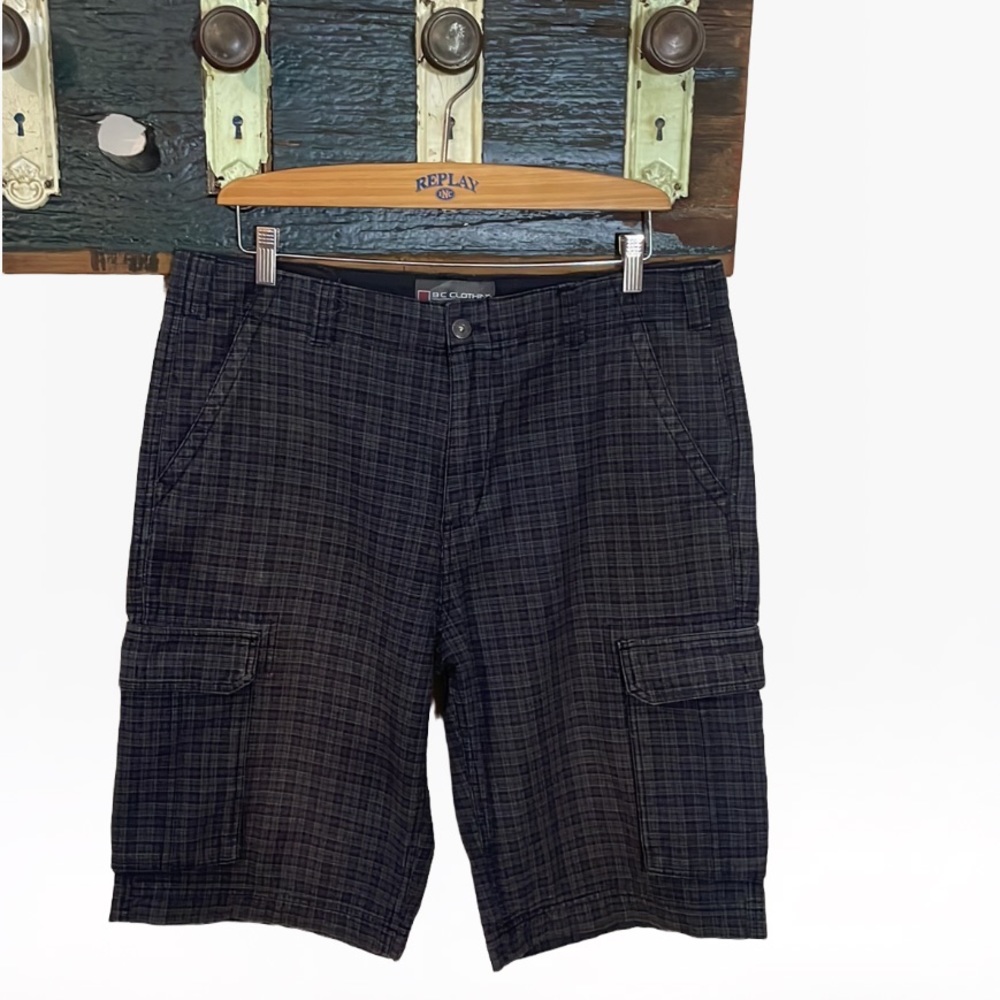 2/$18 BC Clothing Grey and Black Plaid Cargo Shorts Size 36